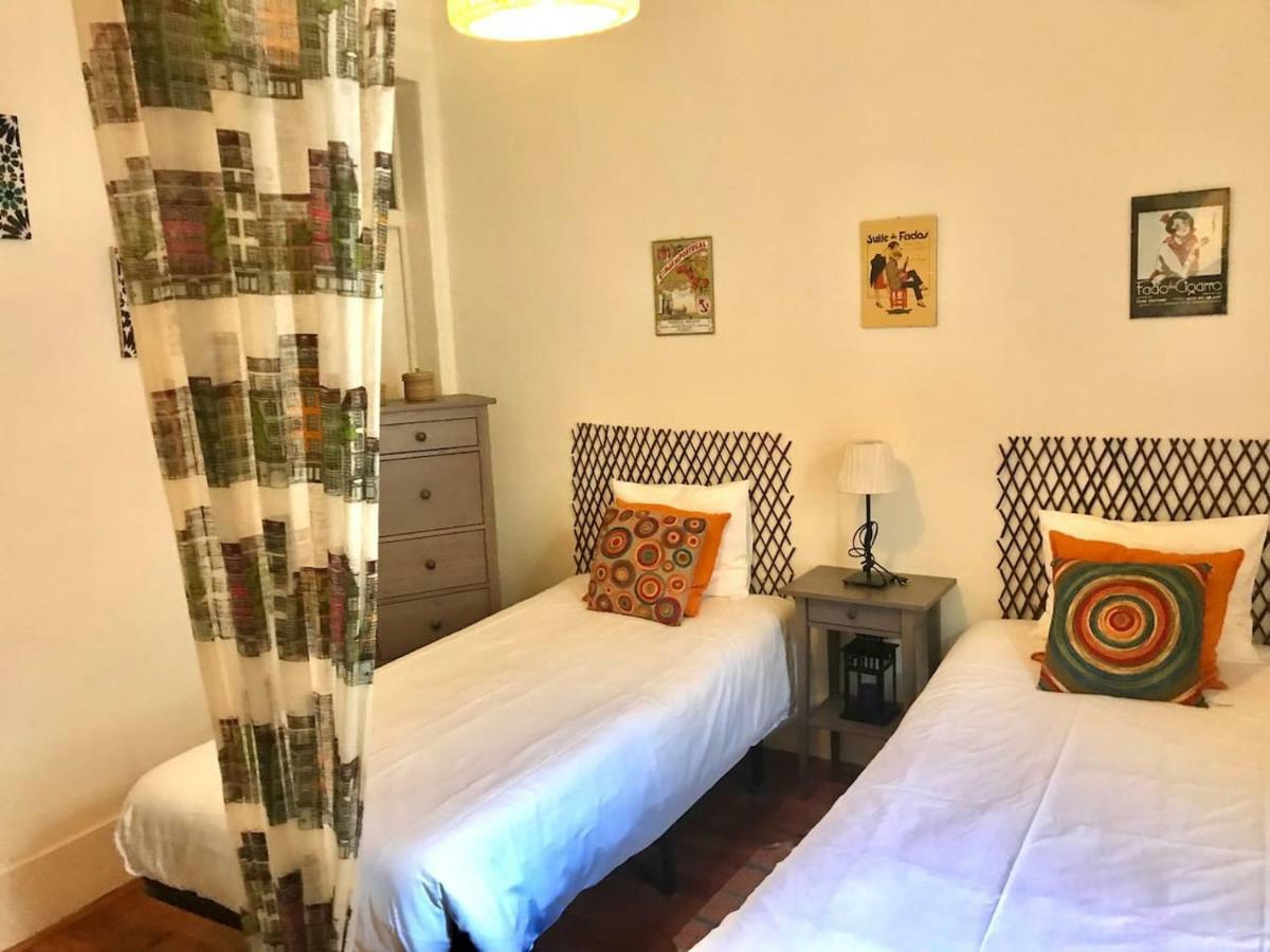 Charming Flat Apartment Lisbon Bagian luar foto