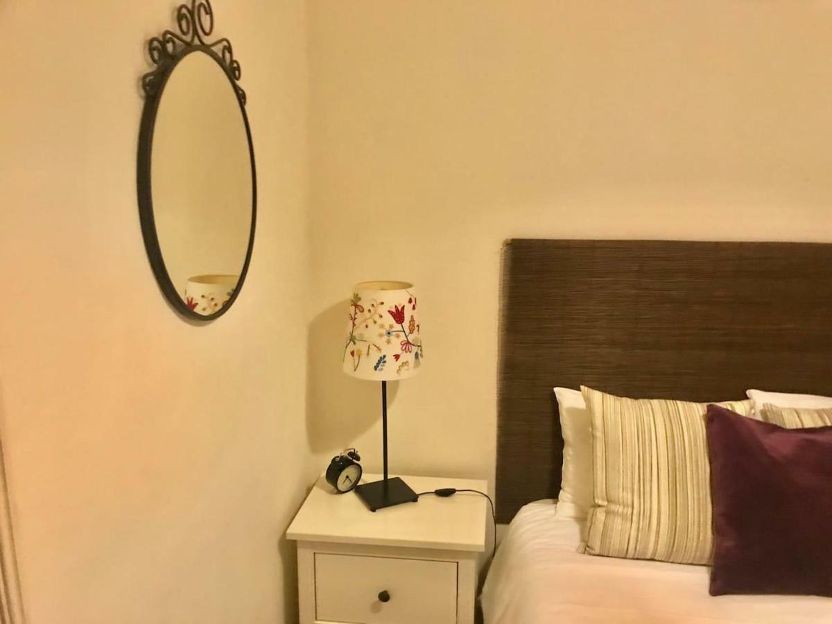 Charming Flat Apartment Lisbon Bagian luar foto