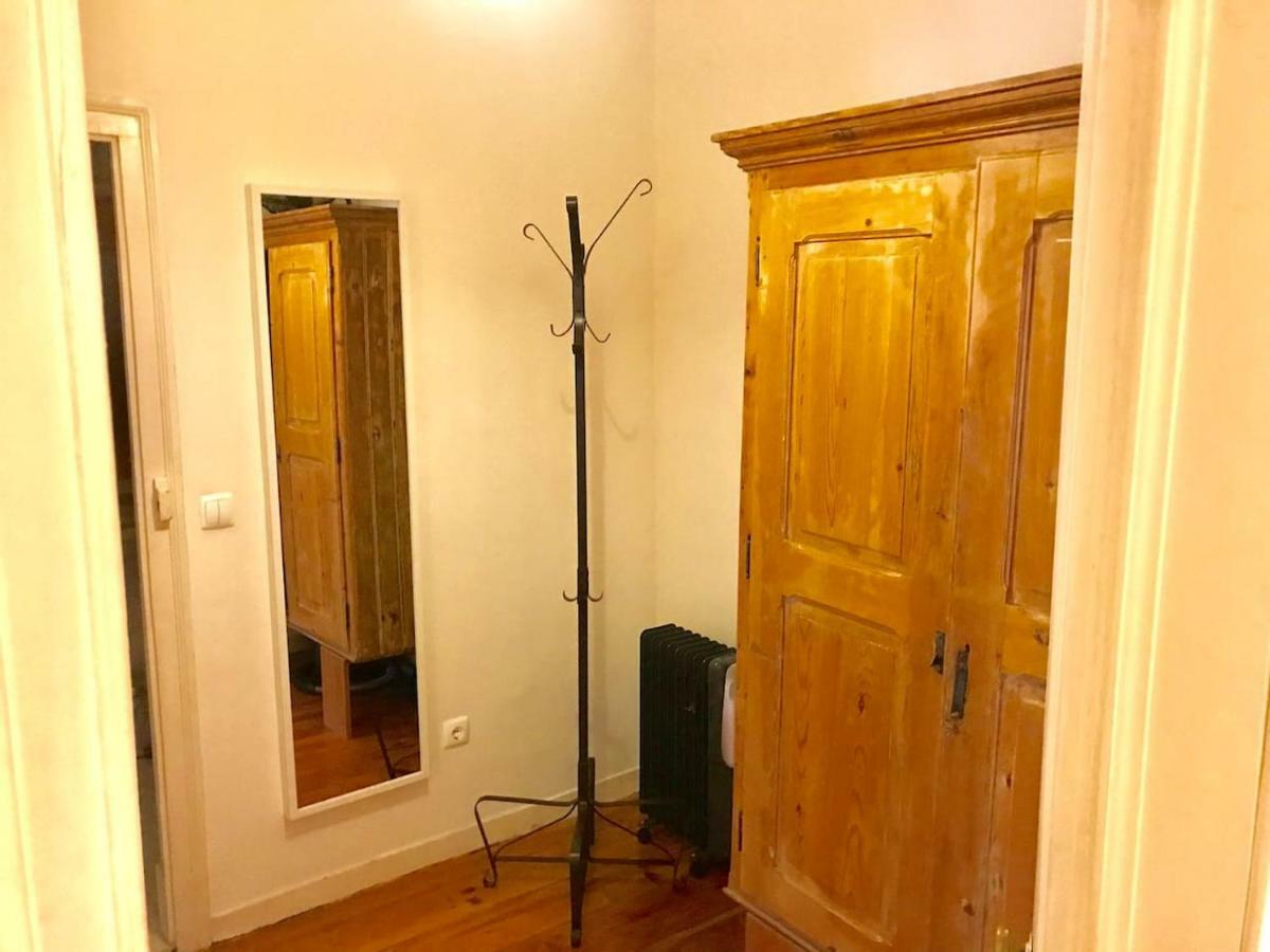 Charming Flat Apartment Lisbon Bagian luar foto