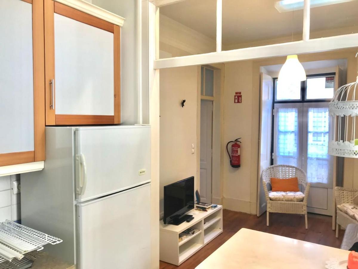 Charming Flat Apartment Lisbon Bagian luar foto